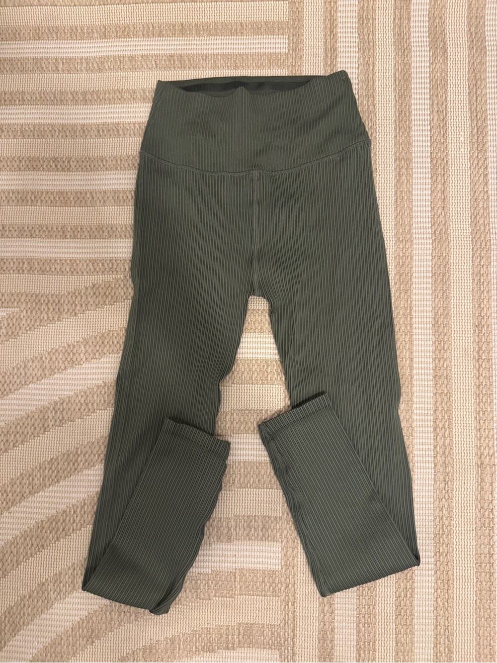 Women’s High-Waist Ribbed Leggings - Olive Green